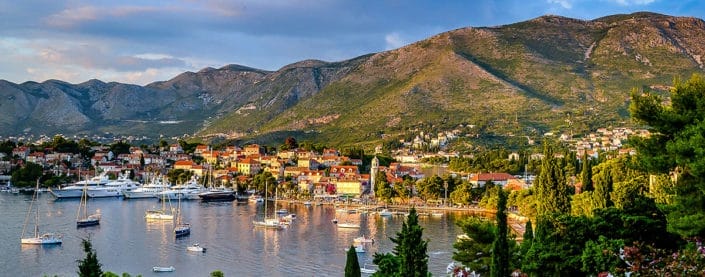 sunny destinations school trips abroad bg