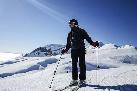 school ski trip action