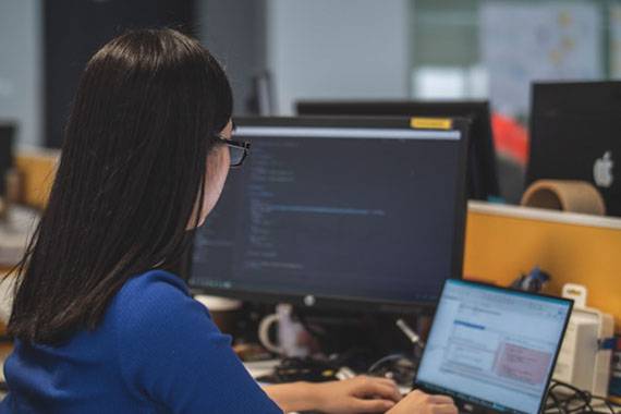 girls and women in science