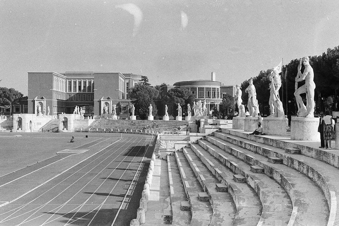 Olympische Spelen te Rome, sintelbaan in het Stadio dei Marmi, Bestanddeelnr