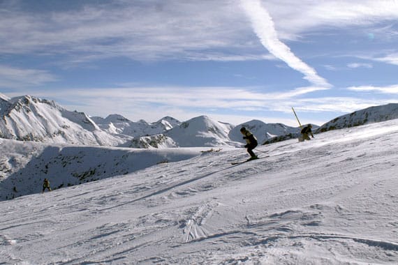 Bankso bulgaria ski trips banner